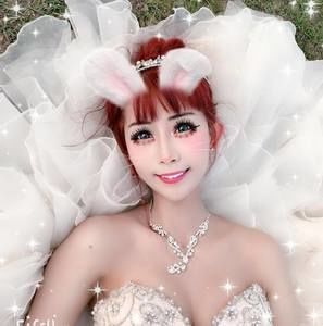 Meet your Posher, Leung